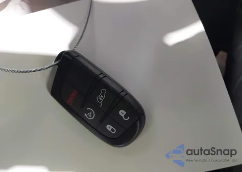 2017 Jeep Grand Cherokee Limited 4X4 from USA, damaged, VIN 1C4RJFBG4HC876775